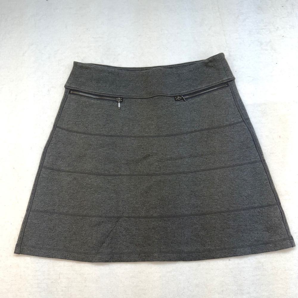 Athleta‎ Gray Ponte Knit A Line Mini Skirt Zipper Accents Athleisure Small